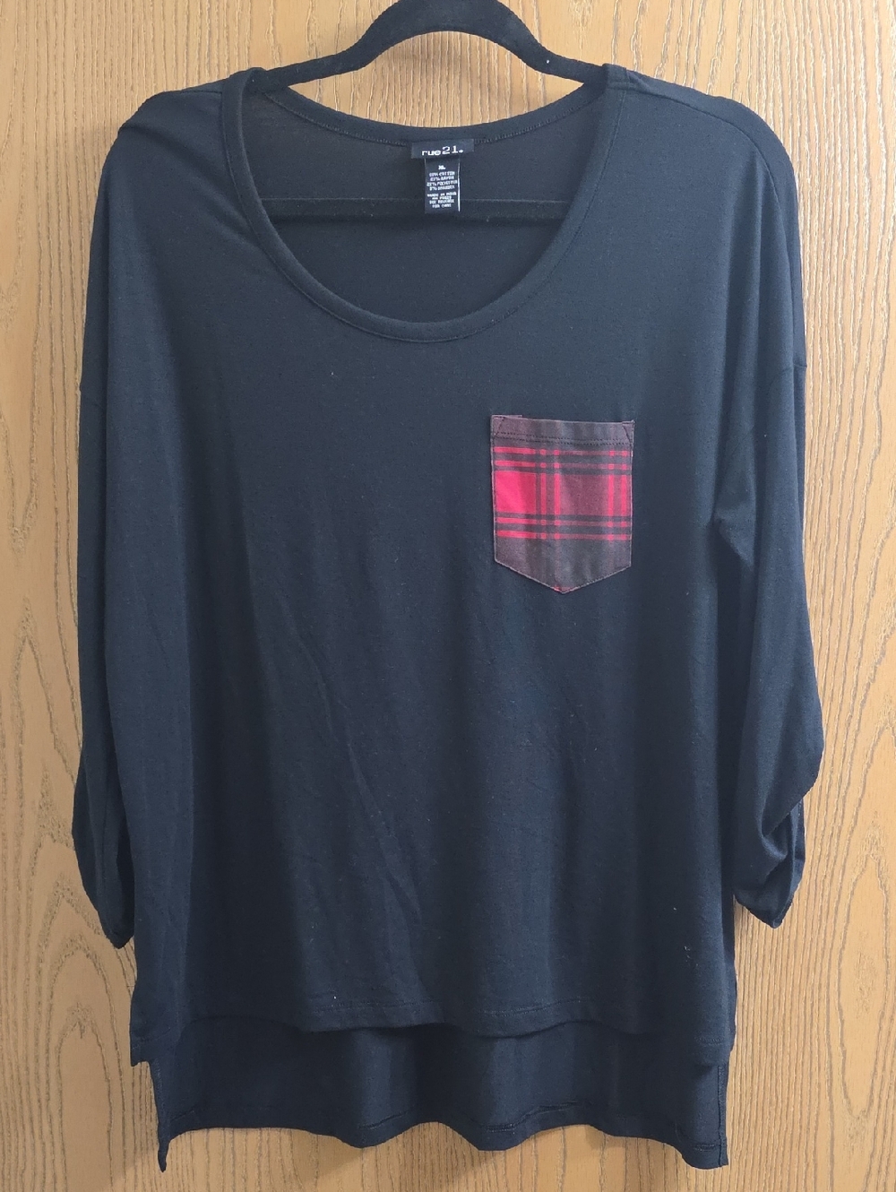 rue21 Black Crew Neck Long Sleeve Tee